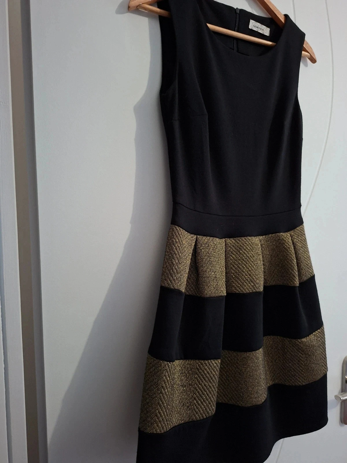 Jolie robe de soirée - Taille S - Cache cache – photo 2